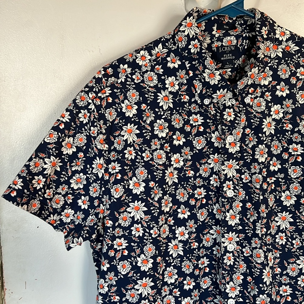 JCREW slim flex washed floral short sleeve button down shirt size large 😍